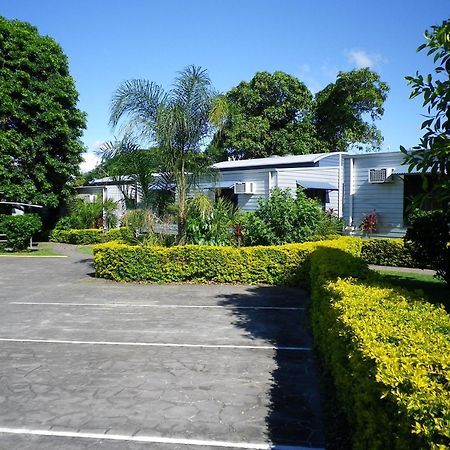 Tin Can Bay'S Sleepy Lagoon Motel Экстерьер фото