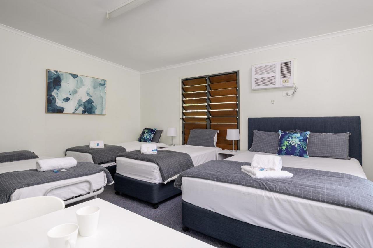 Tin Can Bay'S Sleepy Lagoon Motel Экстерьер фото